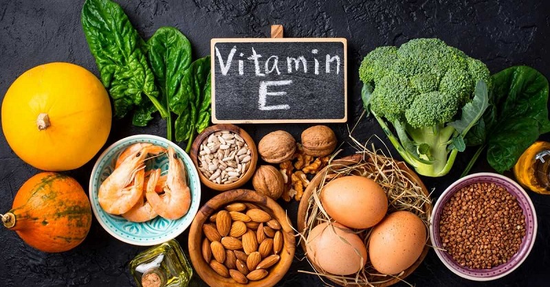 Da bị nám nên uống vitamin gì? Uống vitamin E để chống oxy hóa, làm mờ nám