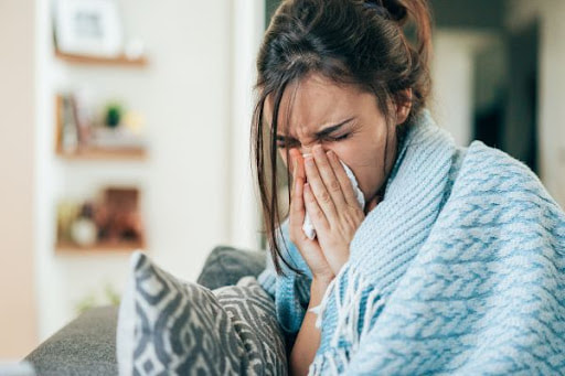 triệu chứng giống cảm cúm là dấu hiệu thừa kẽm