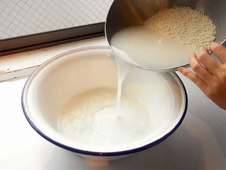 Cách điều trị nám da tại nhà bằng nước vo gạo