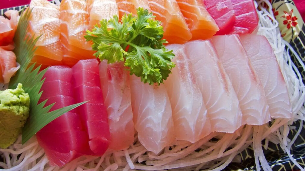 Ăn cá để bổ sung collagen cho da mặt