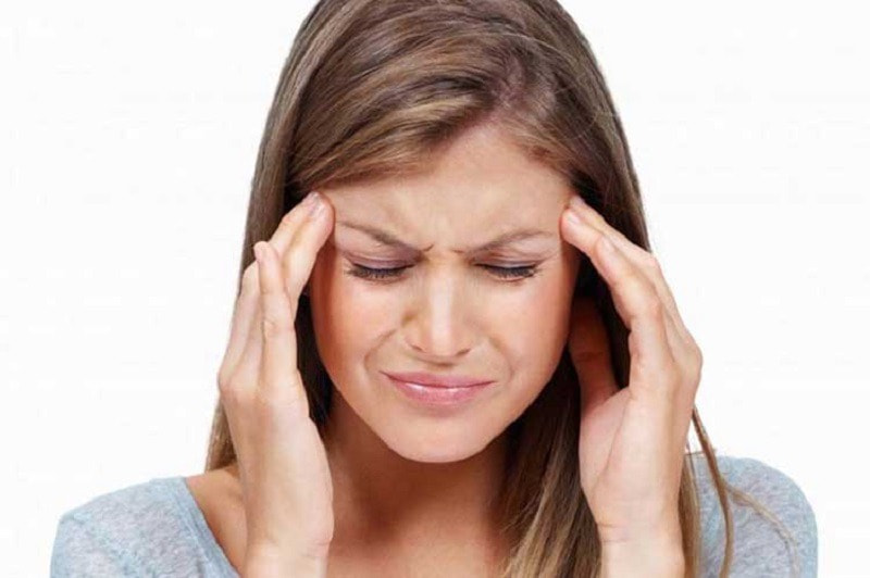 Uống collagen gây đau đầu nhẹ