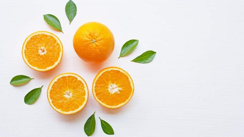Uống collagen và vitamin C cùng lúc được không?