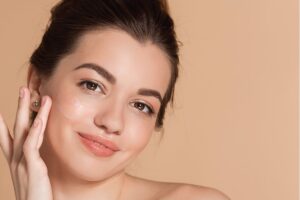 Collagen giúp duy trì độ ẩm cần thiết cho da 